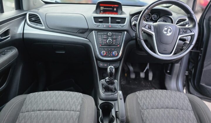 2014 — مثالية للسائق الجديد Vauxhall Mokka