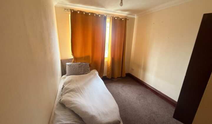 شقة غرفتين وصالة للإيجار