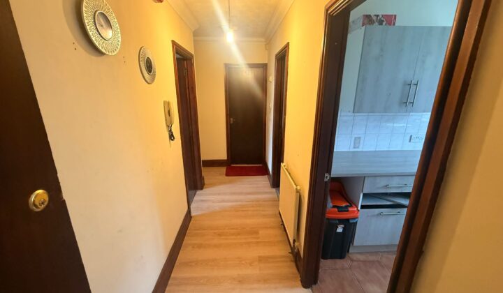 شقة غرفتين وصالة للإيجار