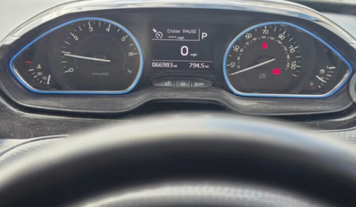 *Peugeot 2008 أوتوماتيك 2016 — بحالة ممتازة