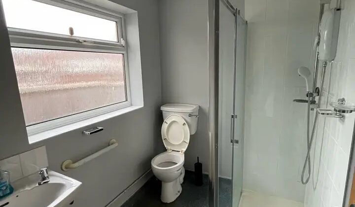 برمنغهام B11 3BL