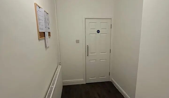 برمنغهام B11 3BL