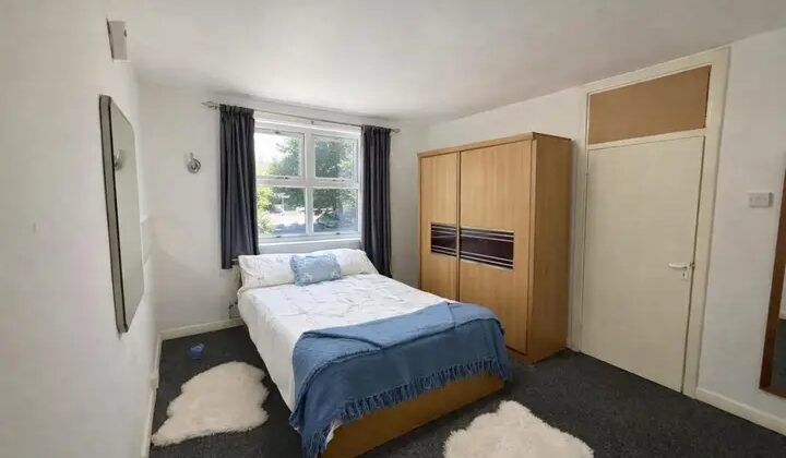 🏡 غرفة مزدوجة للإيجار – توتنهام