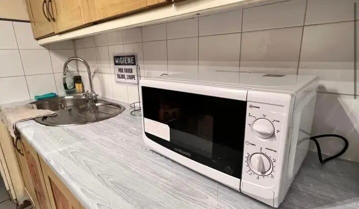 🛏️ غرفة متاحة للإيجار