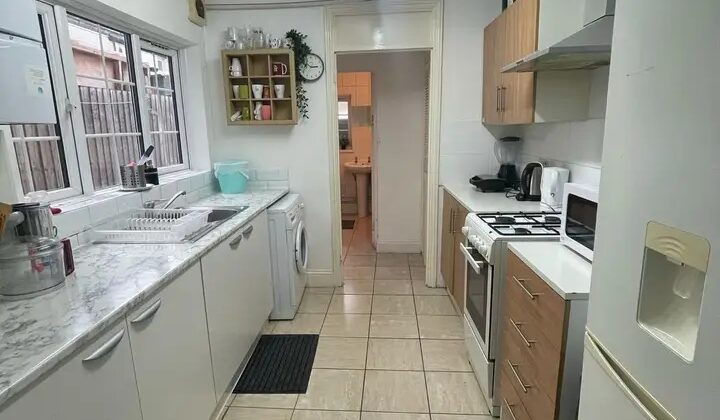 🏡 غرفة للأزواج للإيجار