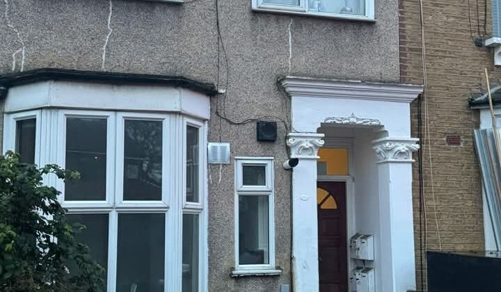 استوديو فسيح