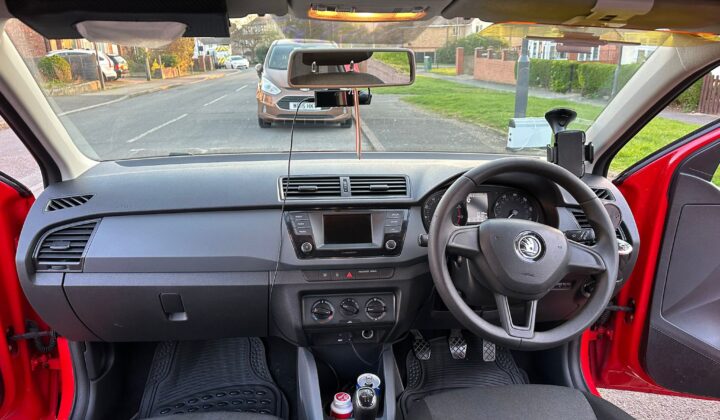 ✨سيارة Skoda للبيع ✨🚗